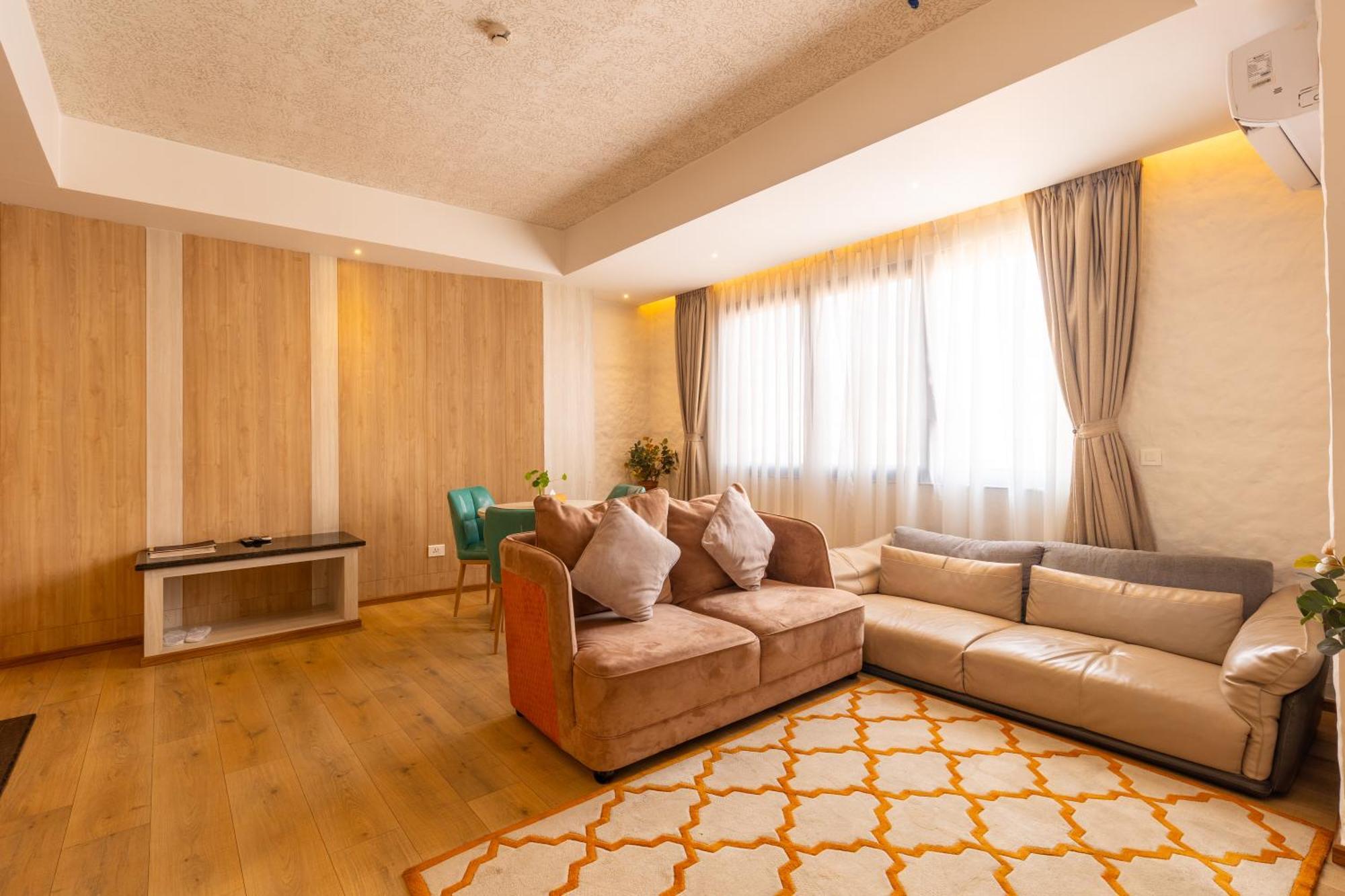 Arushi Boutique Hotel Kathmandu Exteriör bild