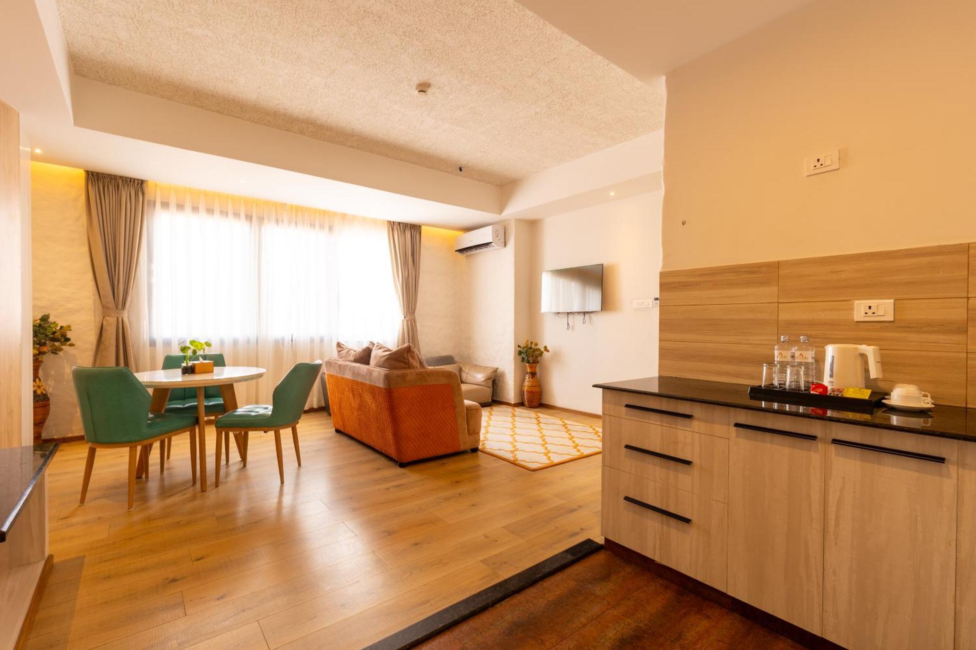 Arushi Boutique Hotel Kathmandu Exteriör bild