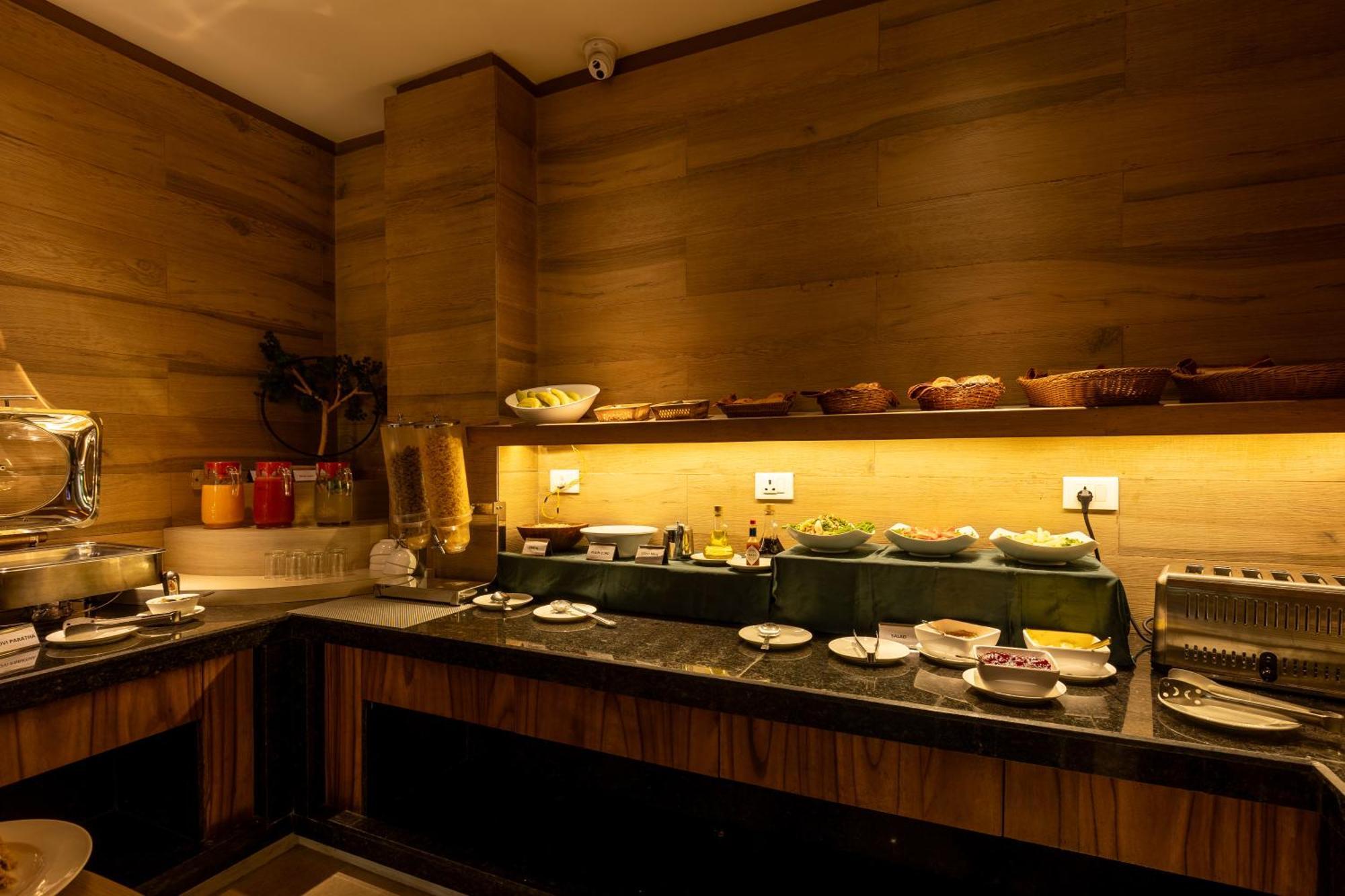 Arushi Boutique Hotel Kathmandu Exteriör bild
