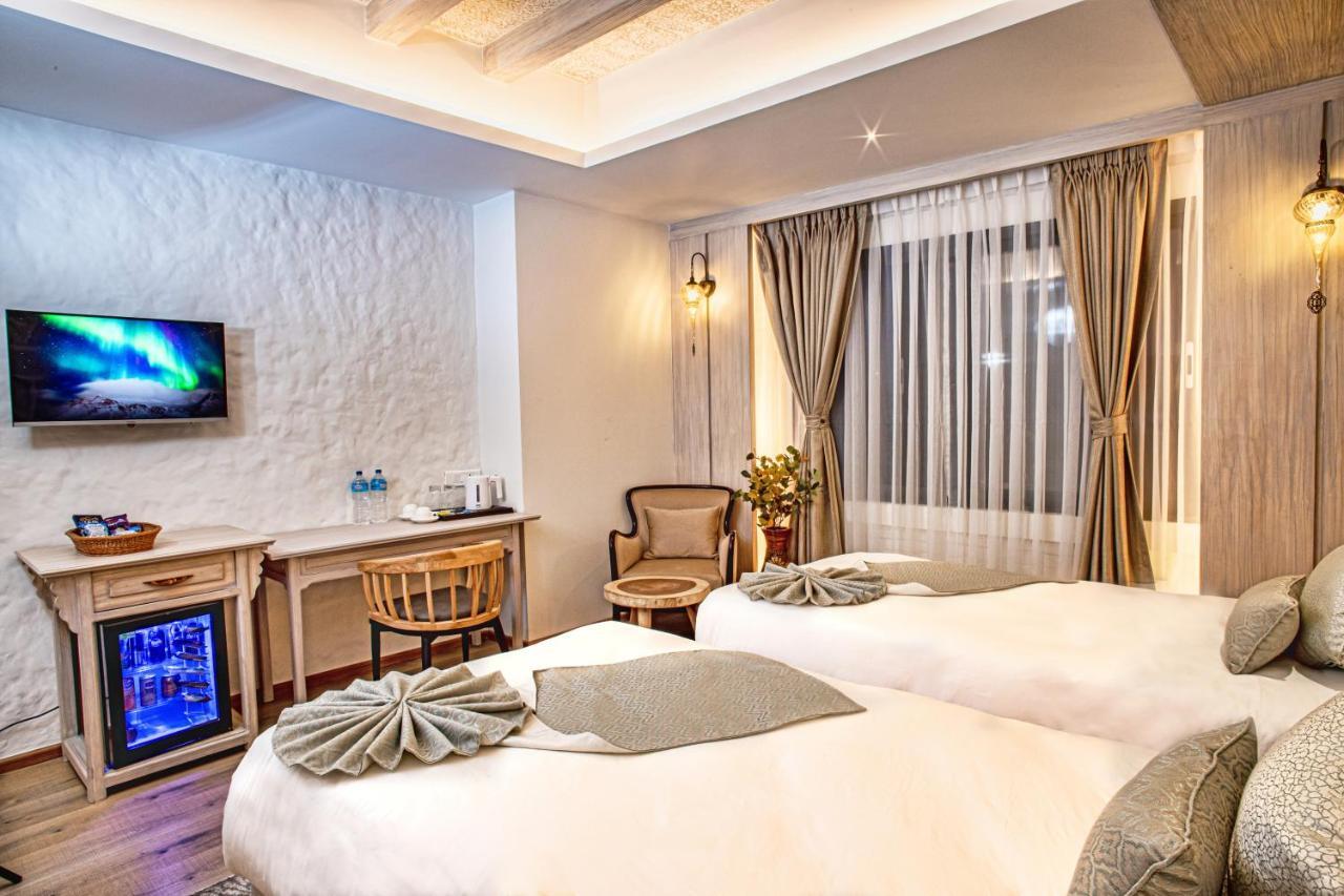 Arushi Boutique Hotel Kathmandu Exteriör bild