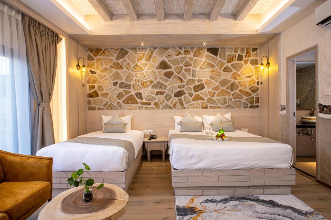 Arushi Boutique Hotel Kathmandu Exteriör bild